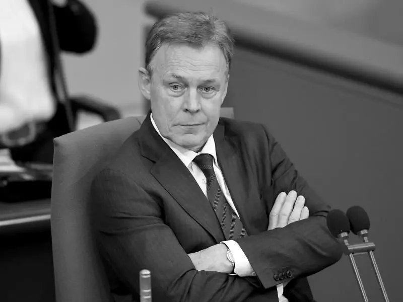 Thomas Oppermann im März vergangenen Jahres im Bundestag. Der Bundestagsvizepräsident ist nun überraschend verstorben.