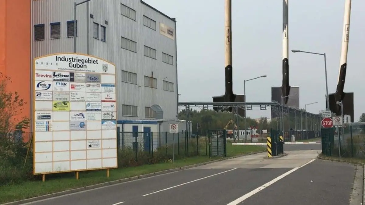 Brandenburger Kommunen können ihre Industriegebiete – hier das Industriegebiet Süd in Guben – mit Unterstützung des Landes auf Vordermann bringen.
Industriegebiet Süd in Guben - noch viel Platz auf der Tafel