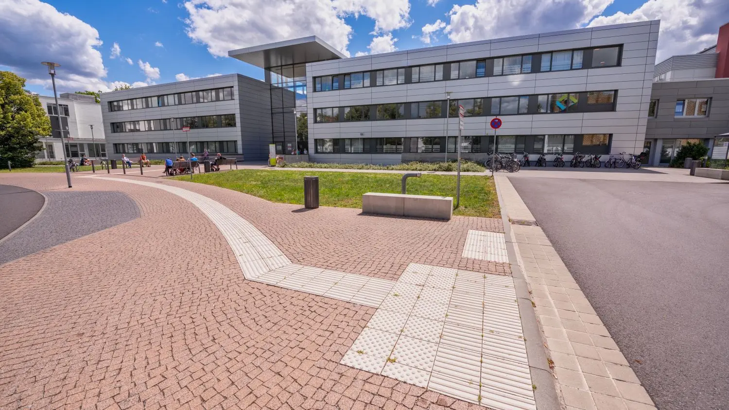 Am Carl-Thiem-Klinikum in Cottbus gibt es weitere positive Corona-Tests.