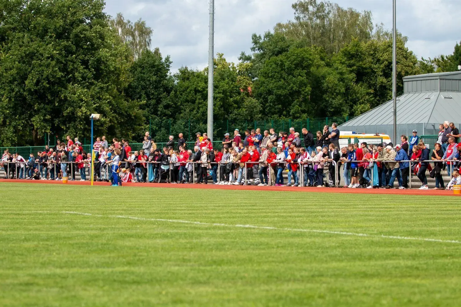 Etwa 1.000 Besucher waren beim Test von Energie Cottbus gegen Lechia Zielona Gora im Stadion.