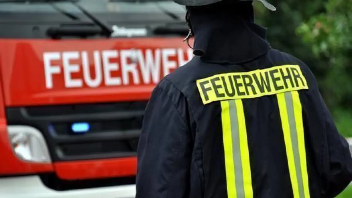Die Feuerwehrleute in der Lausitz sind in höchster Bereitschaft. In einigen Kreisen gilt die Waldbrandwarnstufe 5.