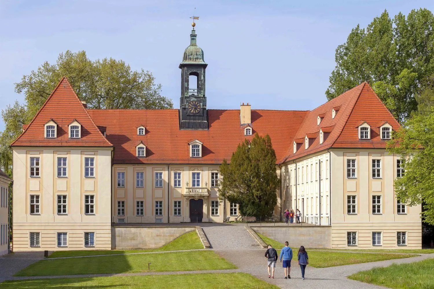 Elsterschloss (Elsterschloss-Gymnasium) Elsterwerda, Landkreis Elbe-Elster, **Foto: Andreas Franke**