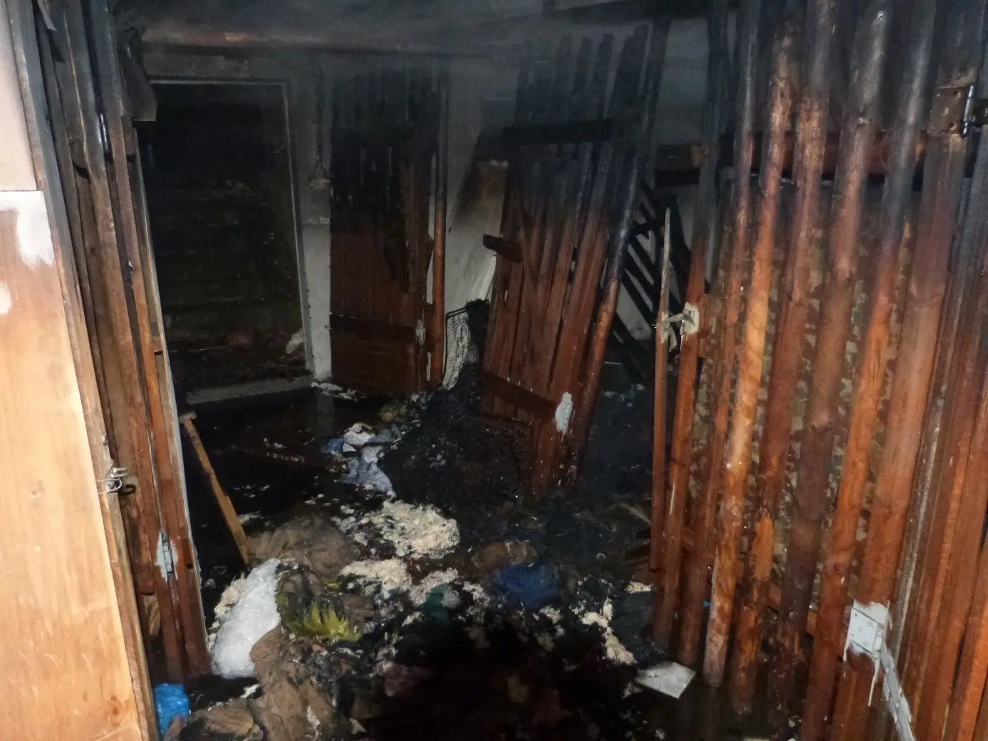 Die Cottbuser Feuerwehr war am Samstag (5. Dezember 2020) bei einem Kellerbrand in Sachsendorf im Einsatz.