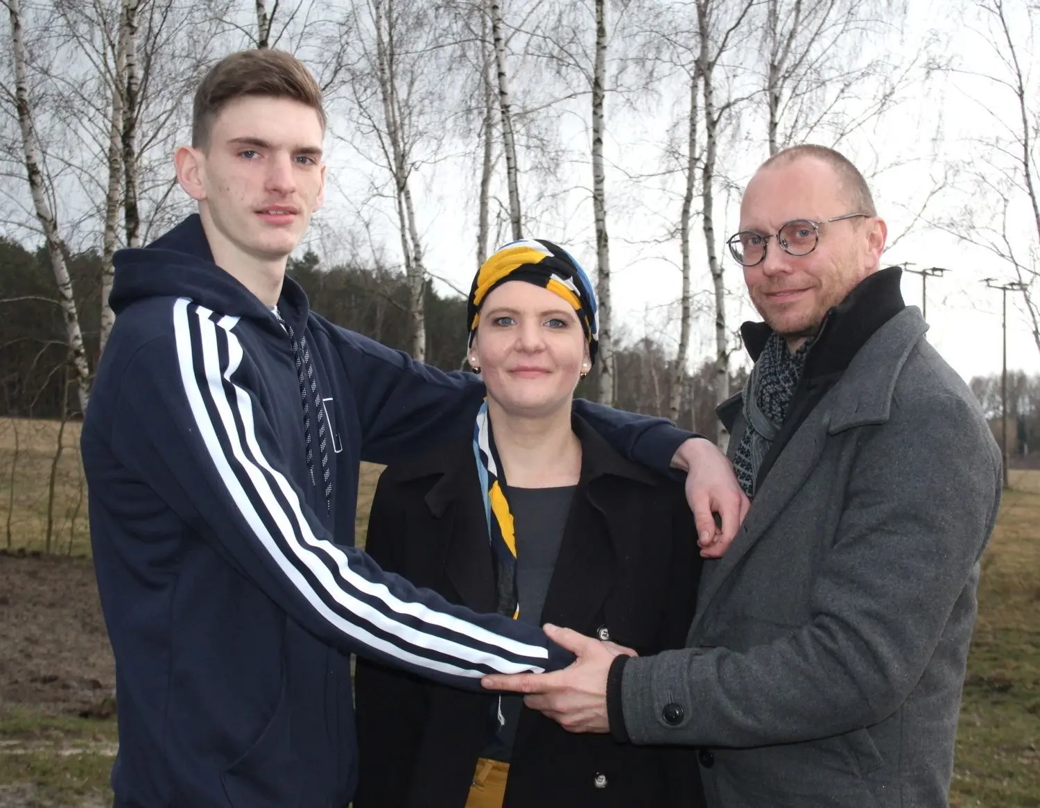 Eine starke Familie – ihr Sohn Niklas und ihr Lebensgefährte René geben Cindy Auls aus Döbern Kraft und Zuversicht.