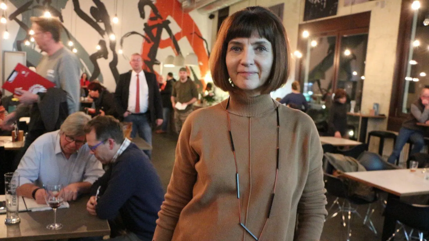 City-Managerin Dorit Baumeister aus Hoyerswerda engagiert für eine Corona-Nachbarschaftshilfe.