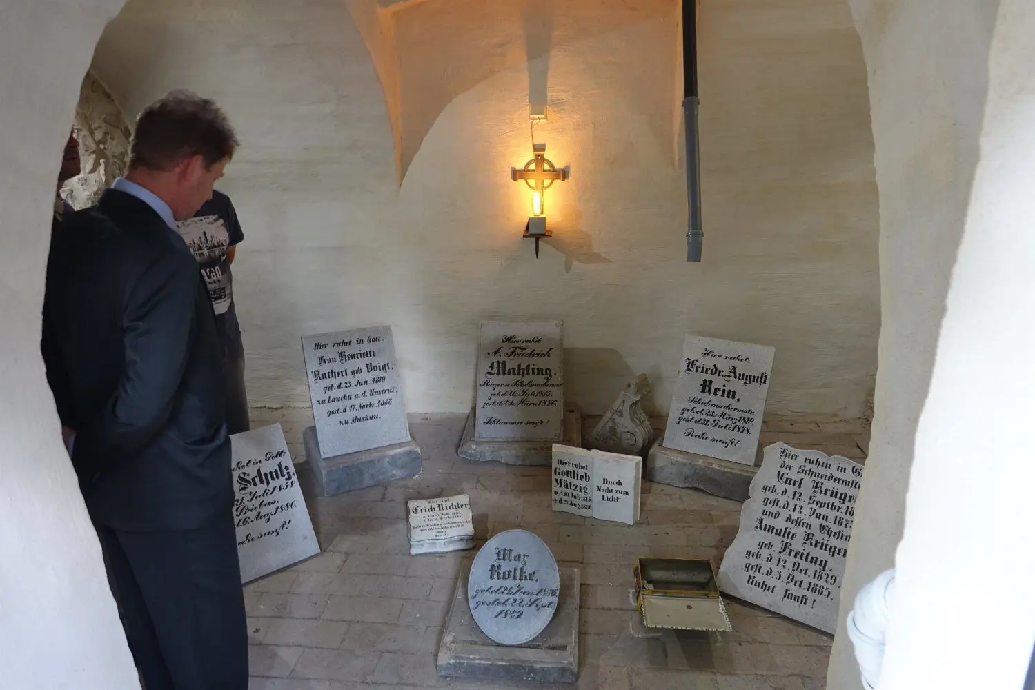 Was unter Schutt und Erde verborgen war, ist freigelegt worden und kann im Grufthaus besichtigt werden.