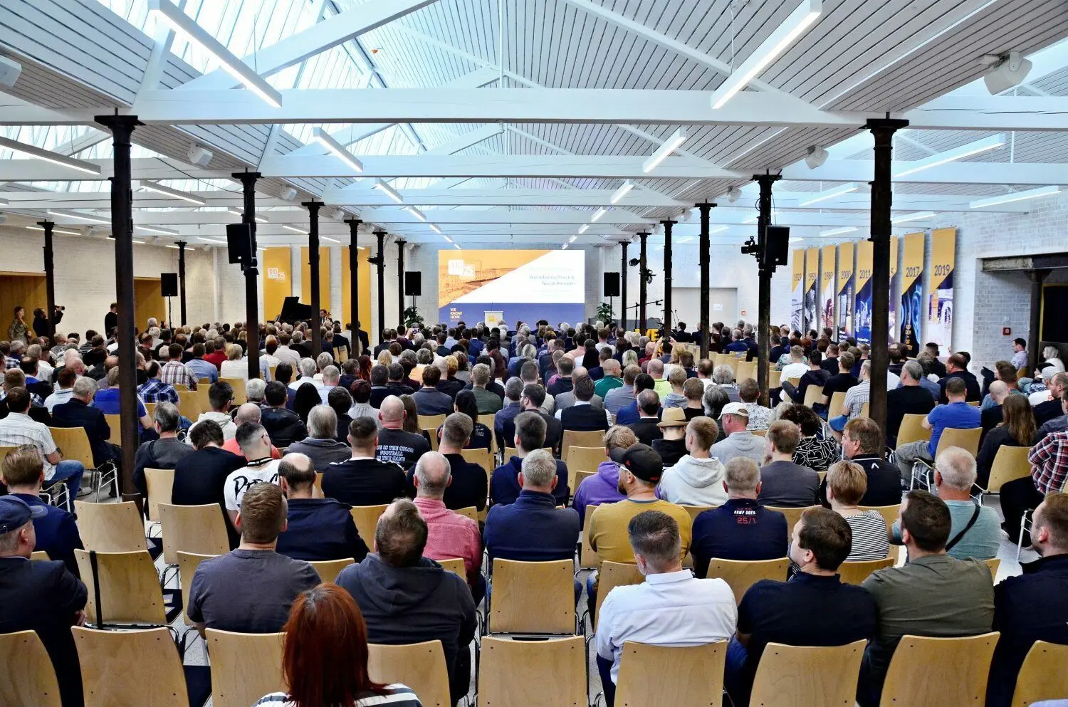 100 Jahre Kjellberg - erstes Event in der Kulturweberei - hier im Foyer, der Shedhalle