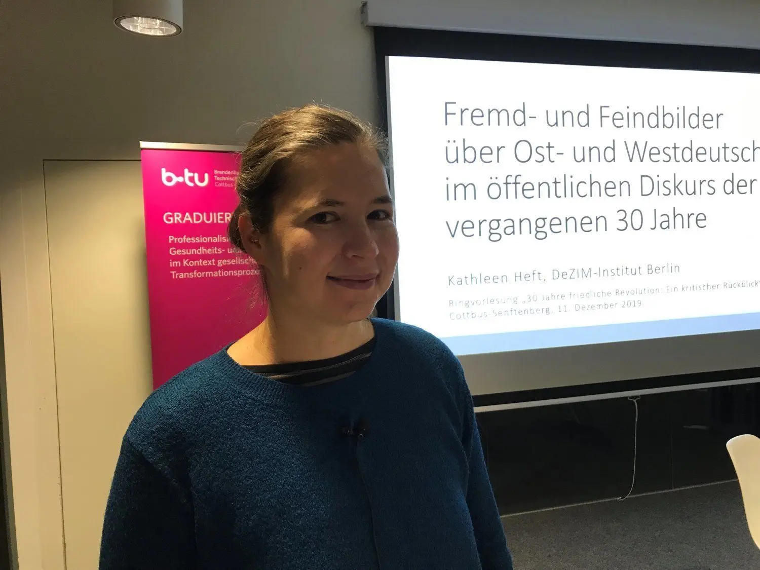 Dr. Kathleen Heft forscht über Fremd- und Feindbilder.