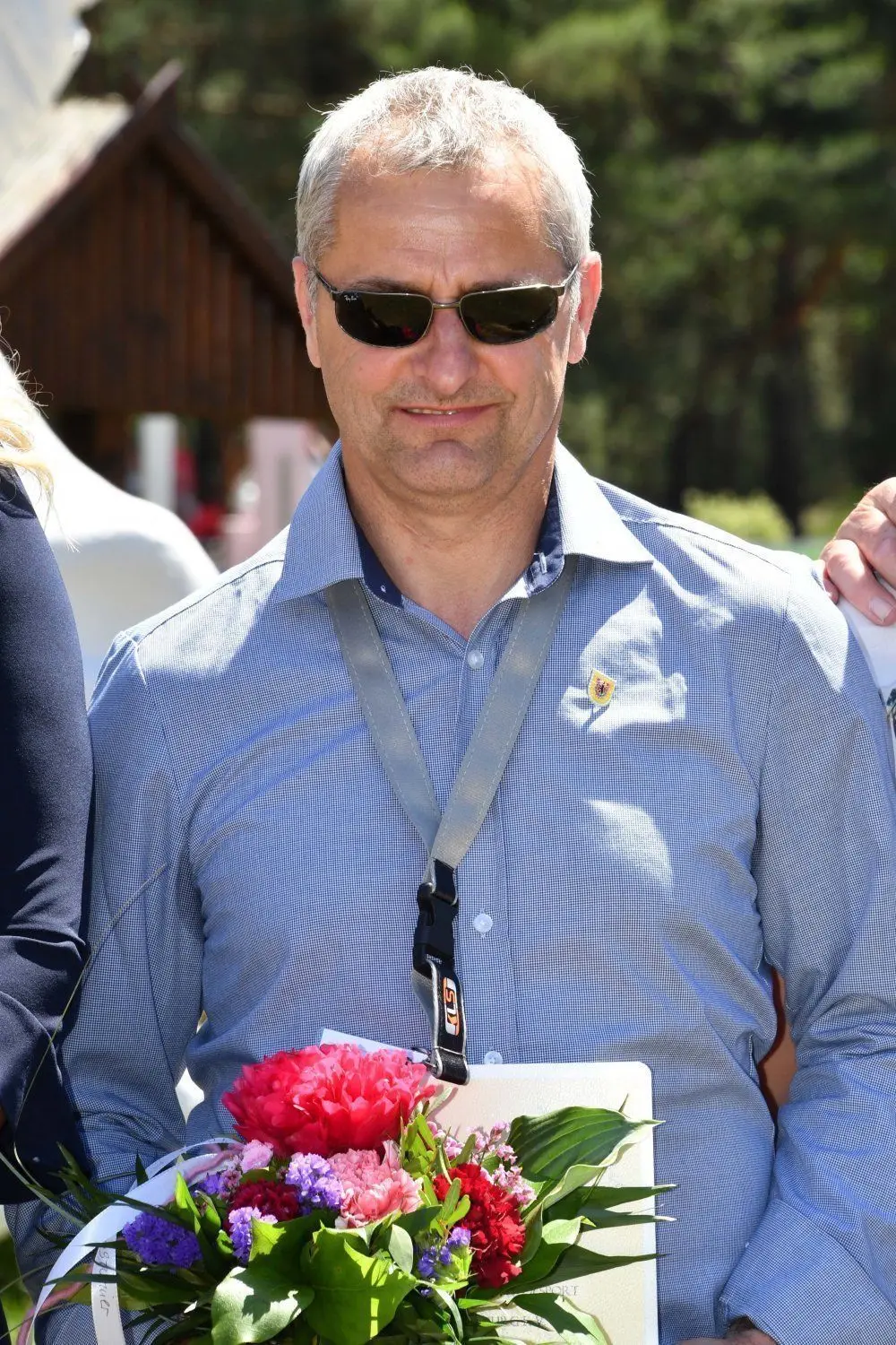René Krautzig erhält die Ehrennadel in Silber des Landesverbandes.