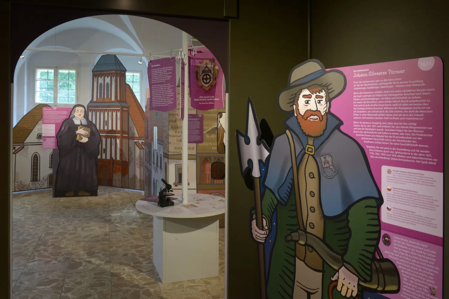 Im Schloss und Festung Senftenberg ist die Dauerausstellung zur Regionalgeschichte neu eröffnet worden.