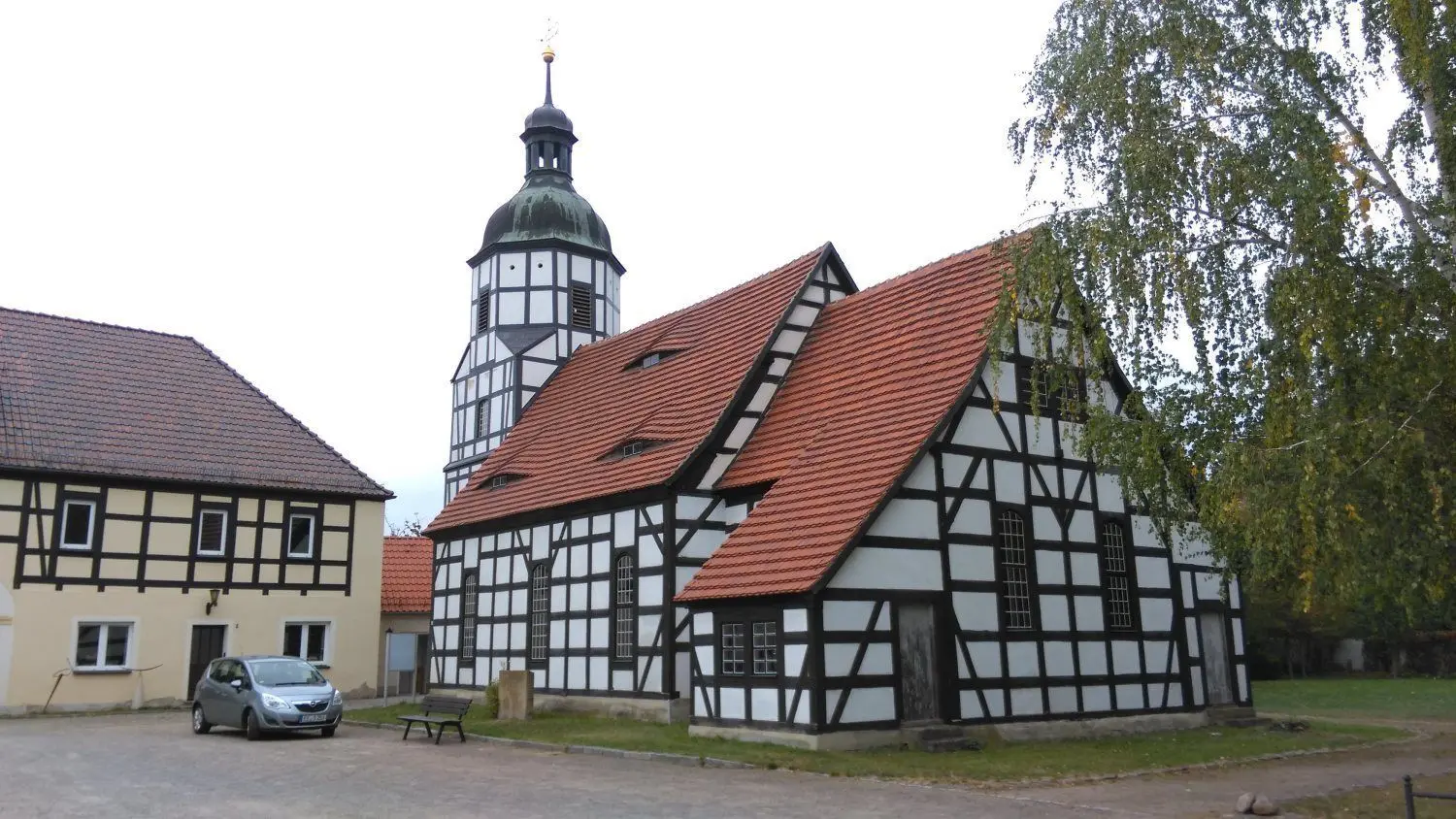 Am Sonntag wird zu einem Konzert in die Fachwerkkirche auf Gut Saathain eingeladen. Im Mittelpunkt steht dann natürlich die neue Orgel.