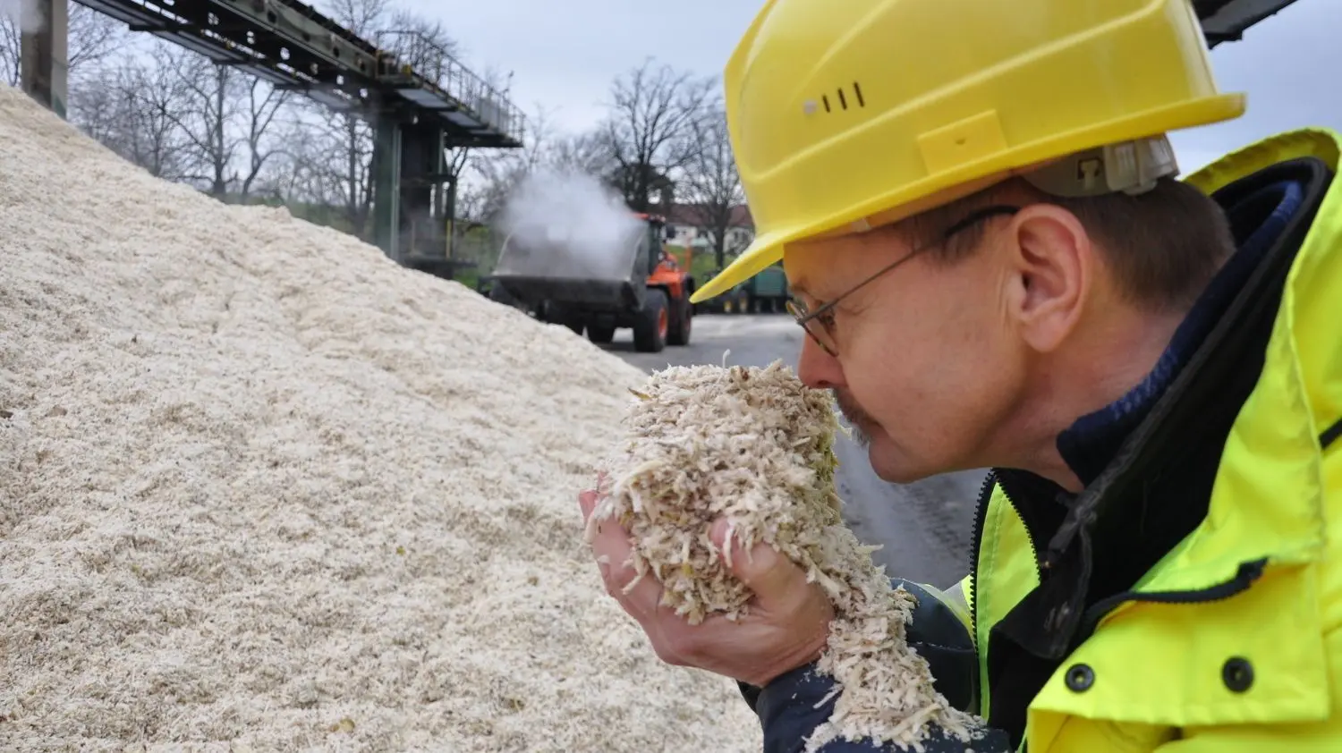 Archivbild – Ein Bild vom 9. Januar 2020. Zum letzen Mal Rübenhackschnitzel für die Landwirtschaft aus der Zuckerfabrik Brottewitz.