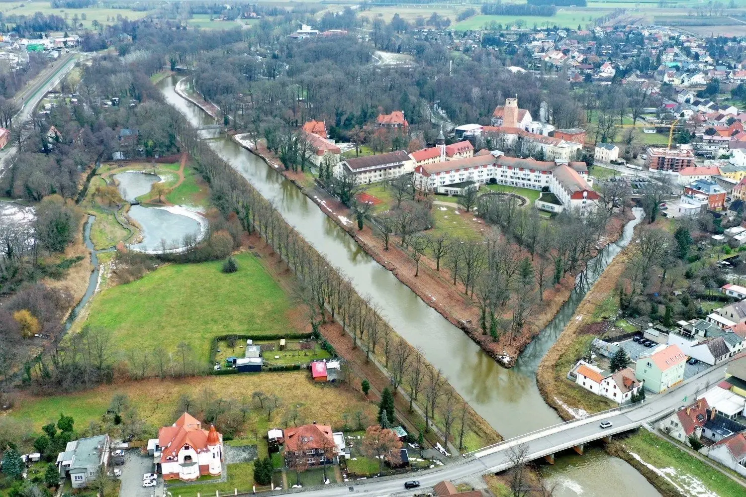 Für den Flussverlauf der Schwarzen Elster in Bad Liebenwerda hat der Bisamjäger bislang keinen Begehungsschein.