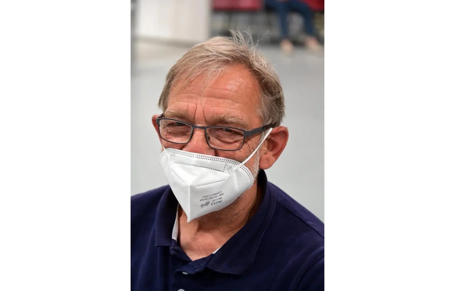 Hans-Joachim Hille (65): Eigentlich hatte ich mich über das Internet für einen Impftermin angemeldet. Aber dann habe ich von der Sonderaktion ohne Terminvergabe gehört. Nun muss ich mit meinem Ferienkind Jonathan (8) zwar etwas länger warten. Aber das ist schon in Ordnung. Dafür geht es nachmittags auf die Sommerrodelbahn nach Teichland. Mit der Impfung habe ich so lange gewartet, weil ich mir dachte, dass vor mir noch viele andere Leute dran sind, für die die Impfung noch wichtiger ist.