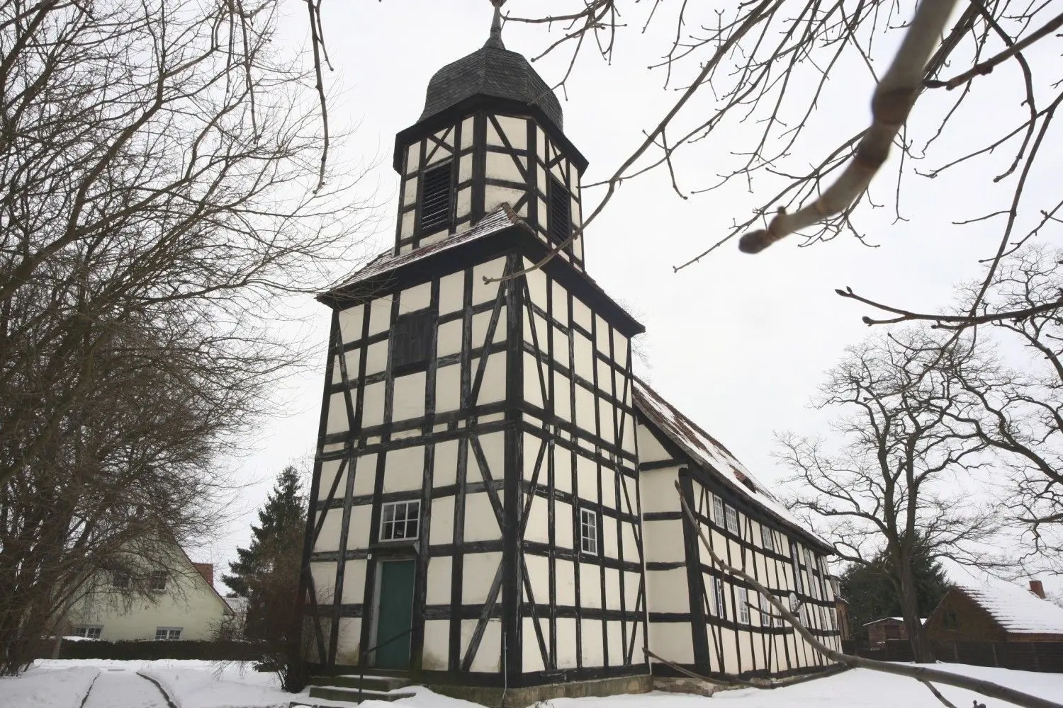 Den Gottesdienst in der Kirche in Arnsnesta vor wenigen Tagen haben nur vier Gläubige besucht.