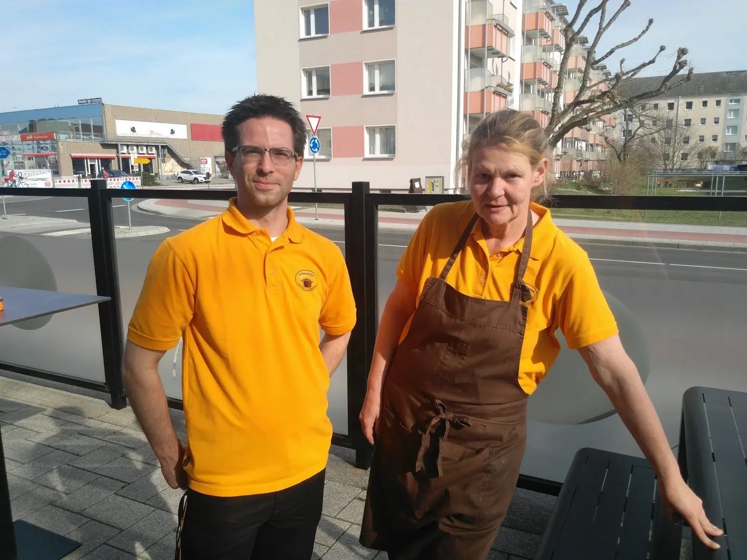Paul Schulz und Doreen Neugärtner aus Lübbenau stehen mit dem Rücken zur Wand. Wie lange können Sie ihre Suppeninsel noch halten?