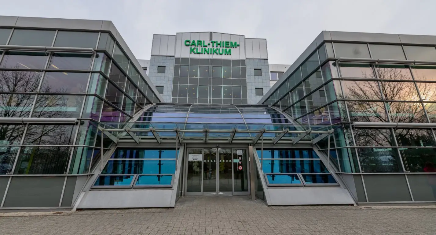 Das Carl-Thiem-Klinikum in Cottbus will die Behandlung von Brustkrebs auf ein höheres Niveau heben.
