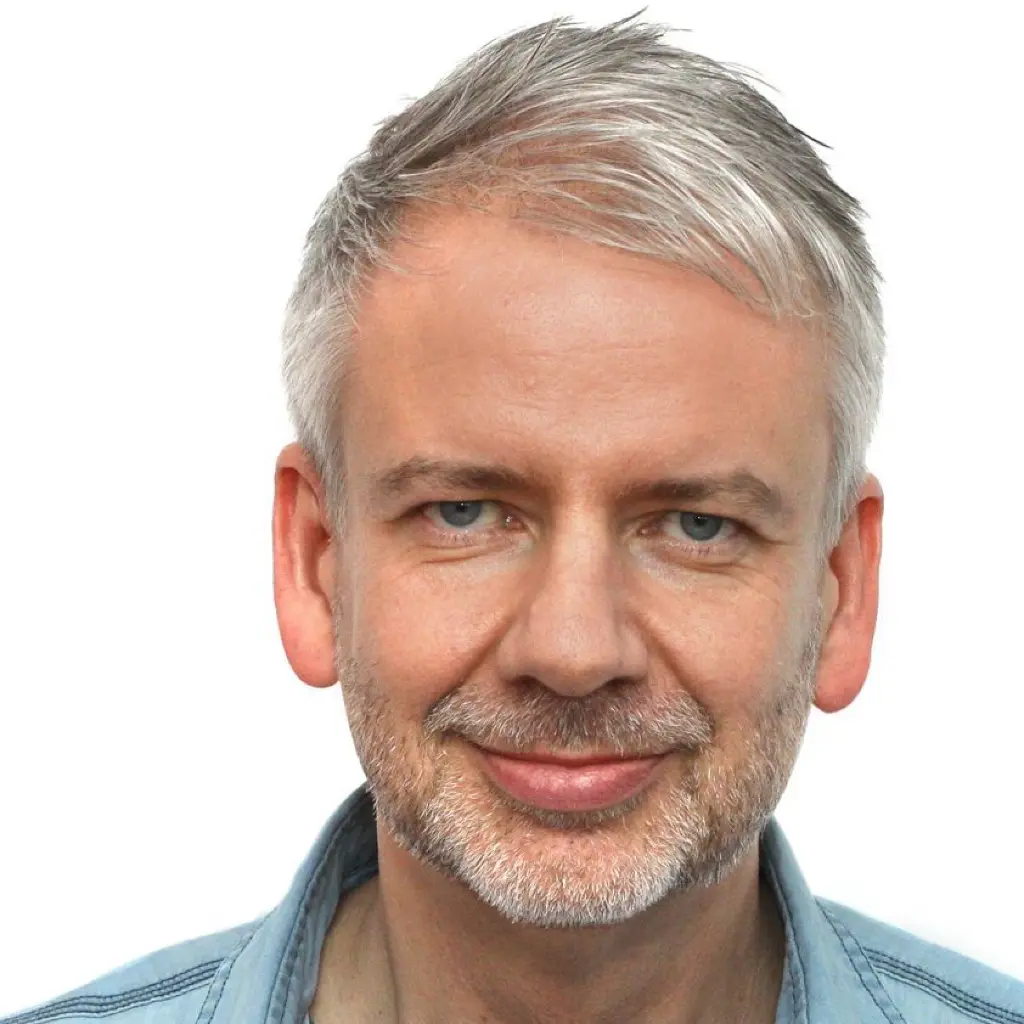 Bild des Autors bzw. der Autorin Sven Hering
