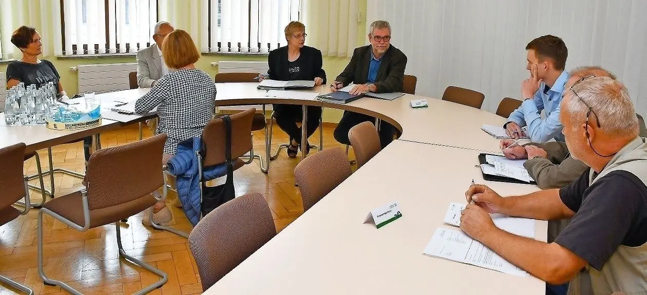 Der gemeinsame Kreiswahlausschuss für die Wahl zum 7. Landtag in Brandenburg hat in seiner Sitzung am 17. Juli in Herzberg alle Wahlvorschläge für die Wahlkreise 36 und 37 zugelassen. ⇥