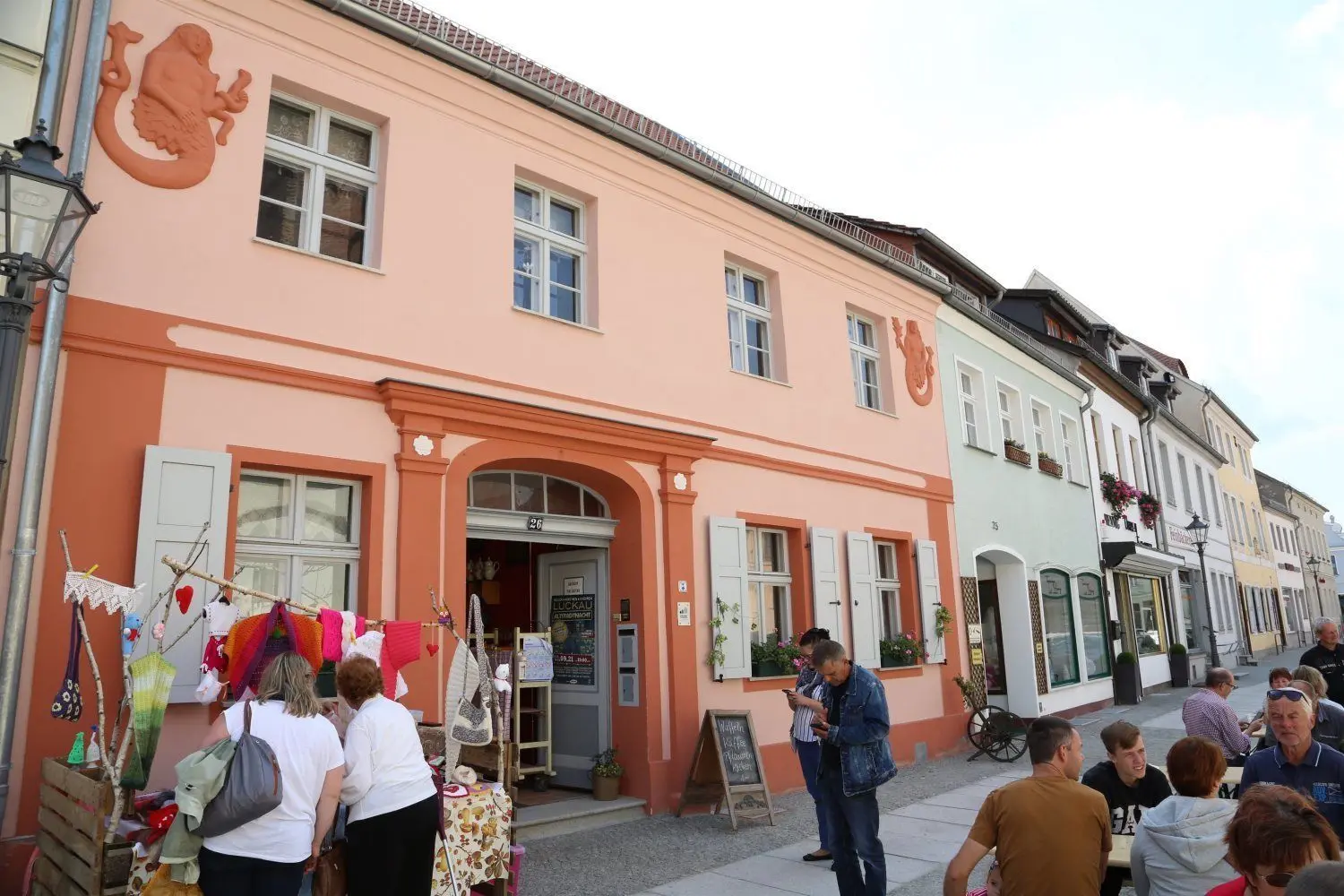 Zum Tag des offenen Denkmals gaben verschiedenen, historsiche gebäude einen Einblick ins Innenleben. So auch Am Markt 26 von Peggy Beböck-Schibor und ihrer Familie.