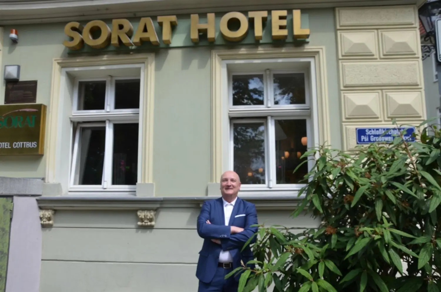Hoteldirektor Roman Rothe plant einen weiteren halben Stern für das Vier-Sterne-Sorat-Hotel garni.