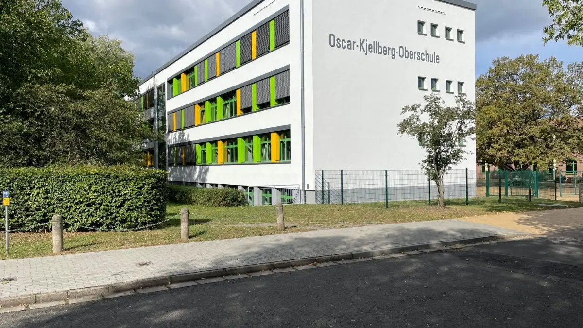 Die Oscar-Kjellberg-Oberschule in Finsterwalde.
In der Oscar-Kjellberg-Oberschule in Finsterwalde wird an diesem Wochenende das 50-jährige Jubiläum gefeiert.