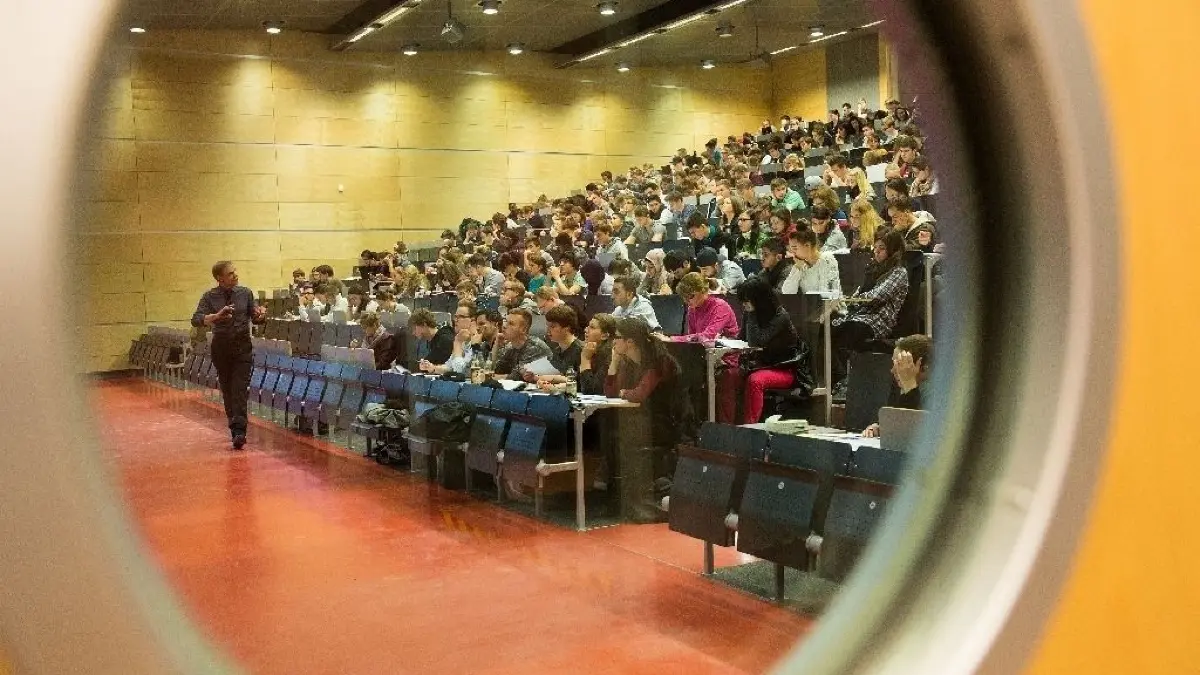 Hörsaal auf dem Campus Griebnitzsee der Uni Potsdam
Hörsaal auf dem Campus Gribenitzsee der Uni Potsdam