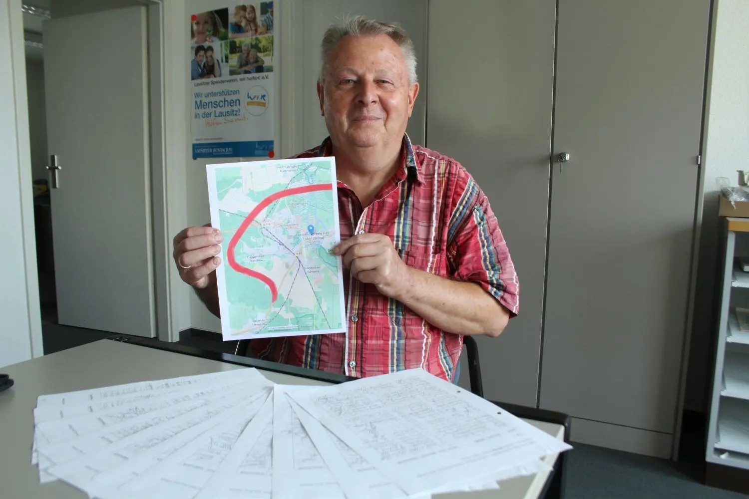 Stefan Roth wandte sich vor mehreren Jahren mit einer Petition an den Deutschen Bundestag, der daraufhin zum Ortstermin kam. Eine Antwort steht bisher allerdings aus.