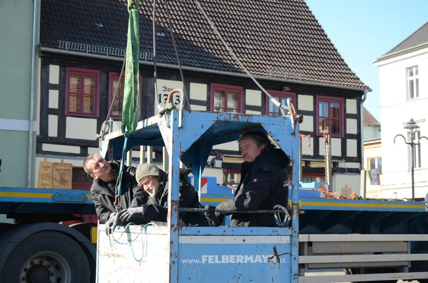 Erfahrenes Einsatzteam aus dem sächsischen Wilsdruff, links Firmenchef Frank Hempel.