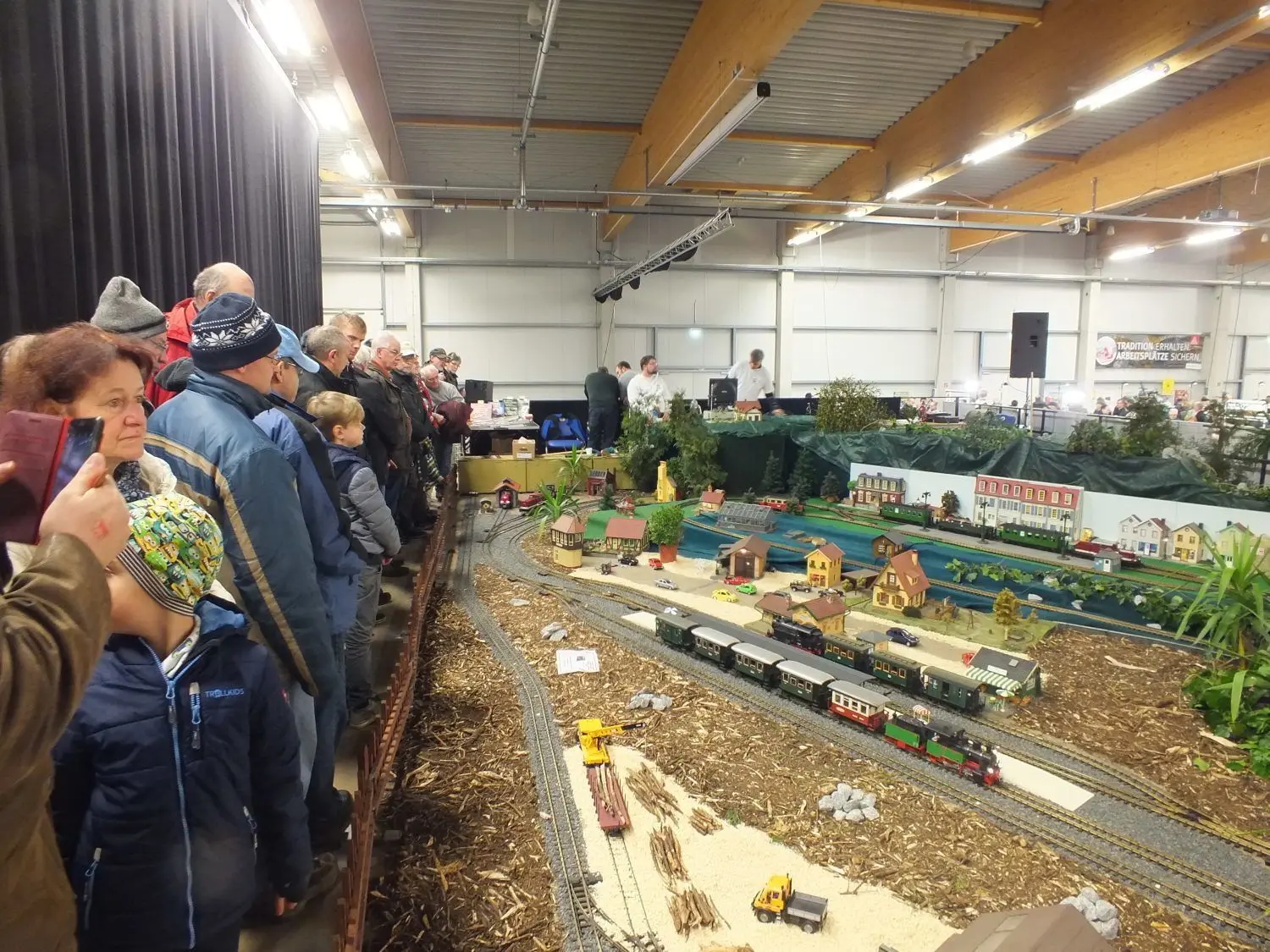 Die Fans der Modelleisenbahnen kommen am Wochenende in Löbau voll auf ihre Kosten.
