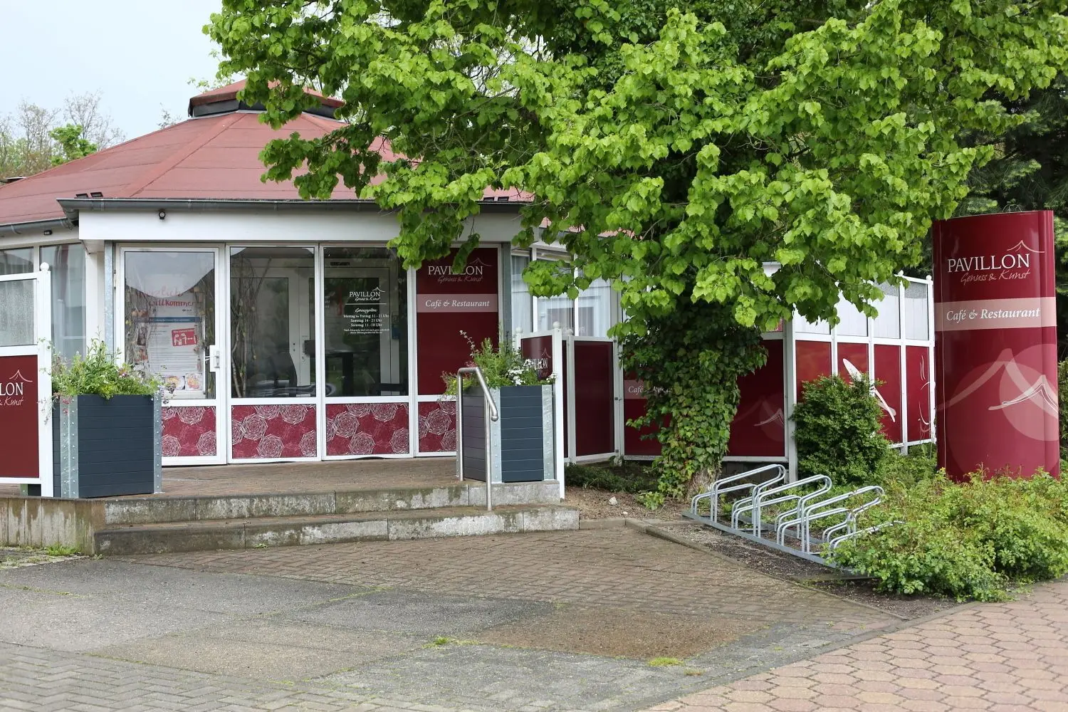 Der Pavillon von Diana Sonntag mit dem neu gestalteten Sommerblumenbereich bleibt vorerst noch geschlossen.
