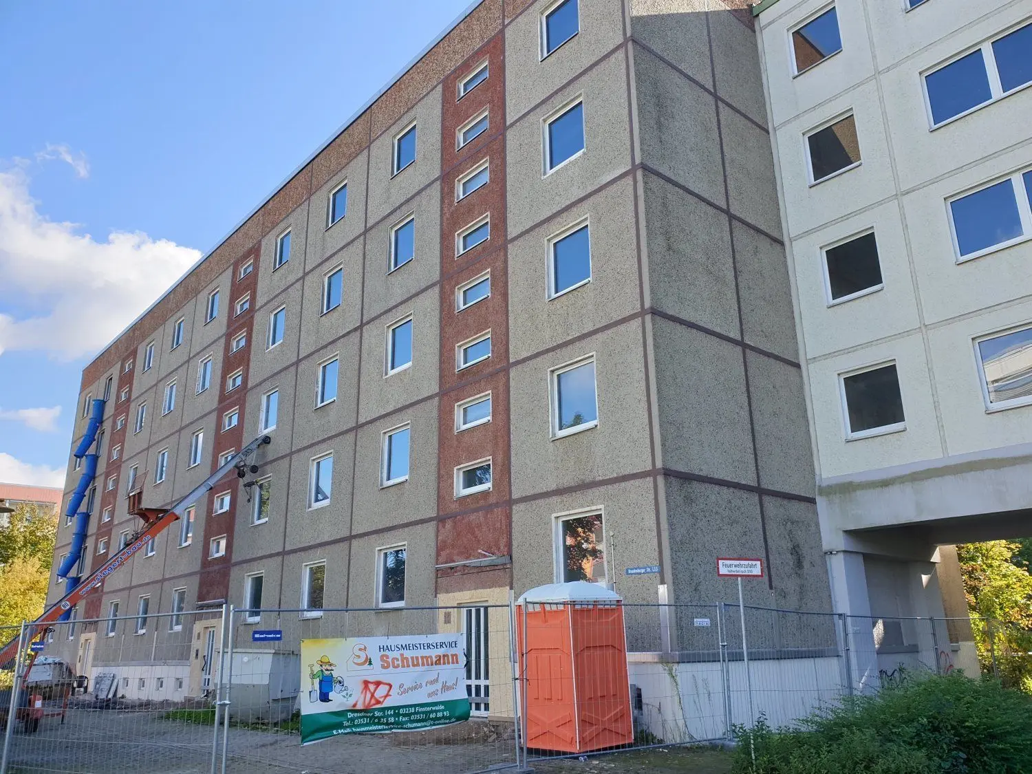 Aktuell laufen in der alten Finsterwalder Platte die Entkernungsarbeiten.