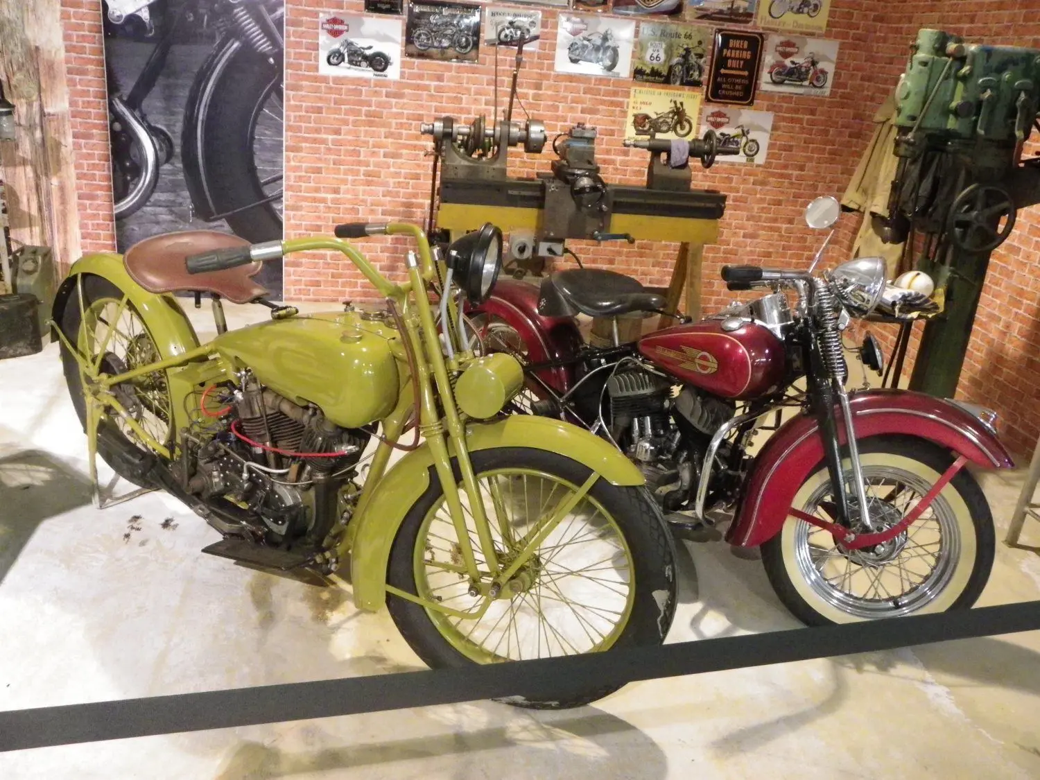 Auch die Freunde alter Motorräder, unter anderem der Marke Harley-Davidson, kommen im Museum auf ihre Kosten.