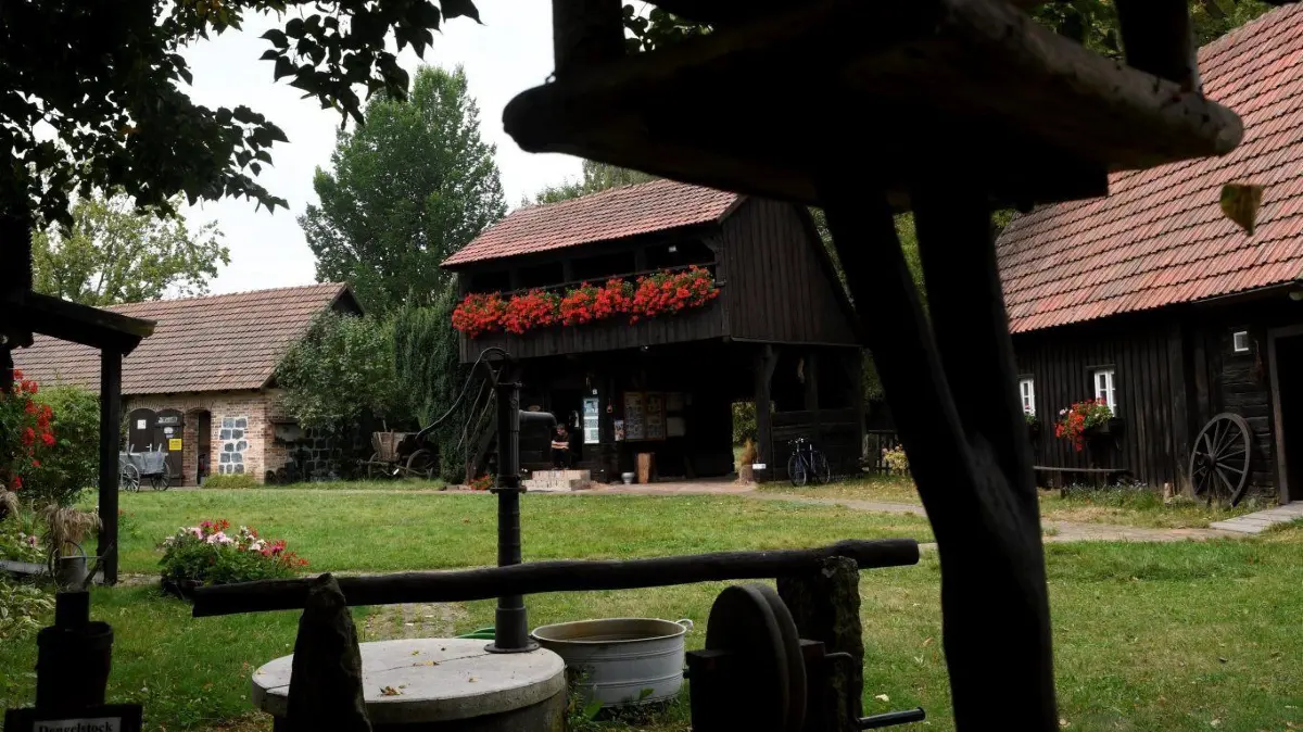 Der Erlichthof in Rietschen bietet in den Herbstferien ein Programm für Kinder an.
Der Erlichthof in Rietschen bietet in den Herbstferien ein Programm für Kinder an.