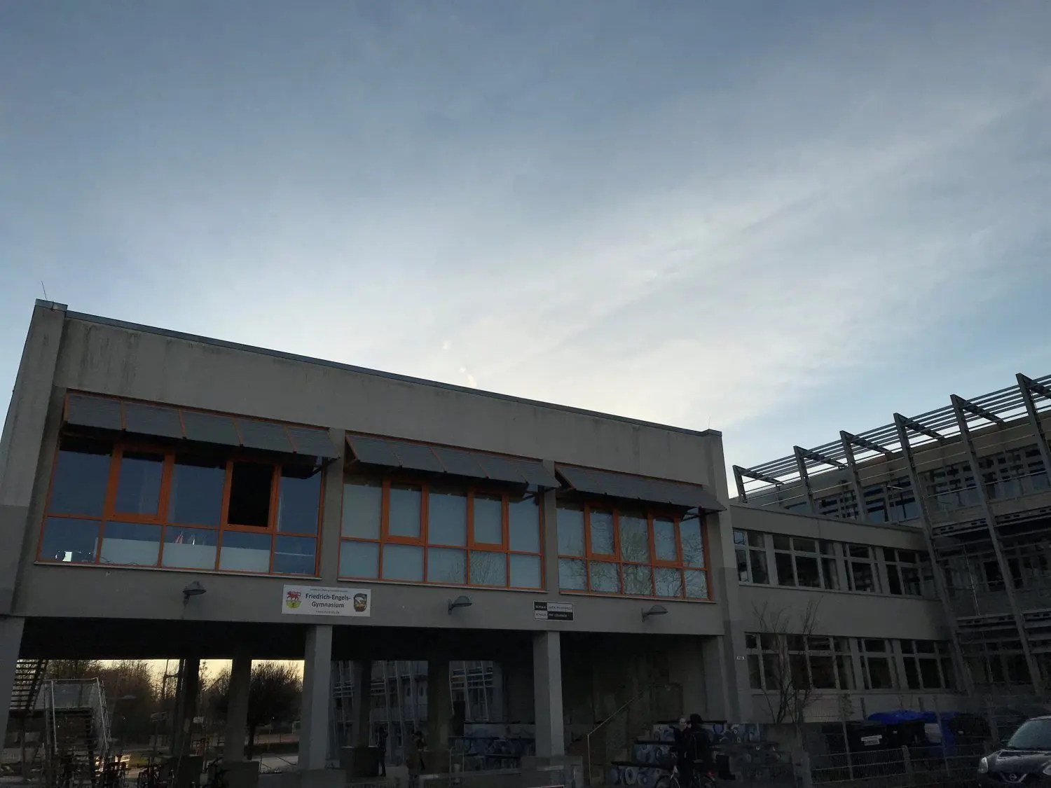 Das Friedrich-Engels-Gymnasium in Senftenberg: Die Personaldecke ist hier deutlich größer als an anderen Schulen, wird allerdings auch gebraucht, um auf Ausfälle zu reagieren.