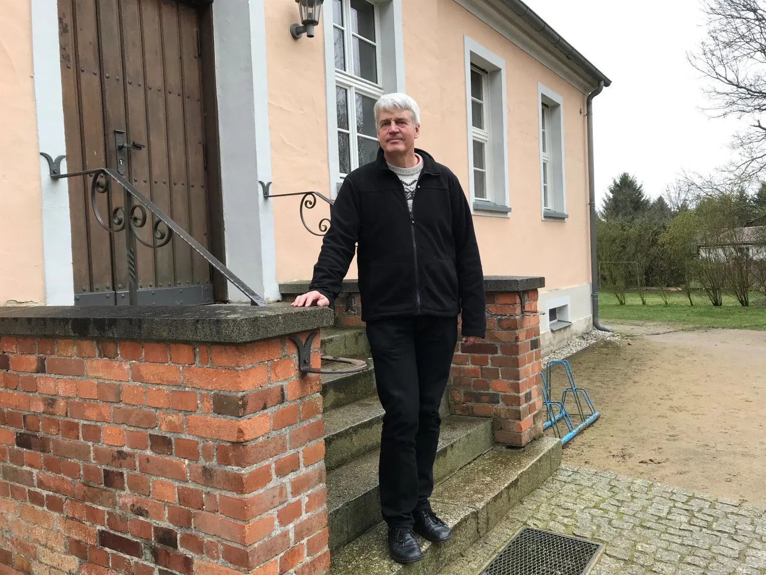 Pfarrer Matthias Scheufele leitet das Zentrum für Dialog und Wandel in Kahren