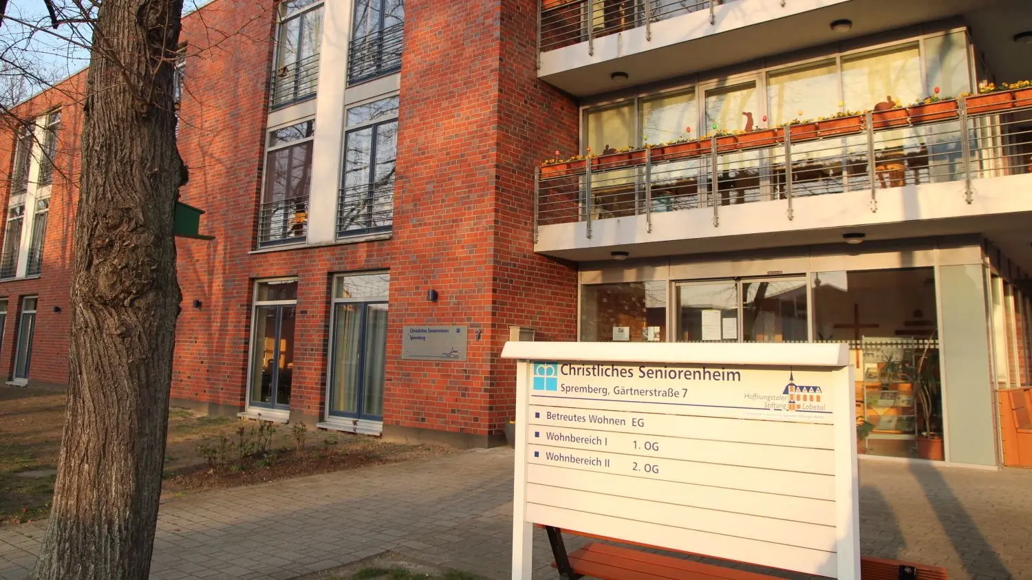 Einige Bewohner werden nicht ins Christliche Seniorenheim der Hoffnungstaler Stiftung Lobetal in Spremberg zurückkehren, nach einer Corona-Infektion sind sie im Spremberger Krankenhaus verstorben.