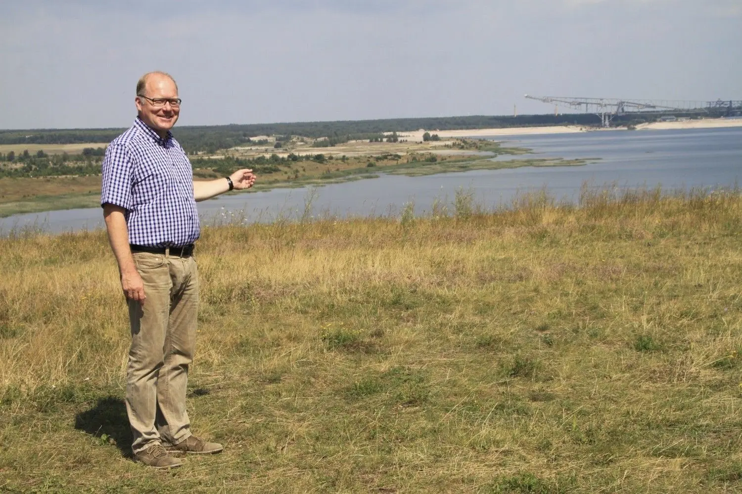 Dr. Stefan Röhrscheid, Projektleiter vom Naturparadies Grünhaus.