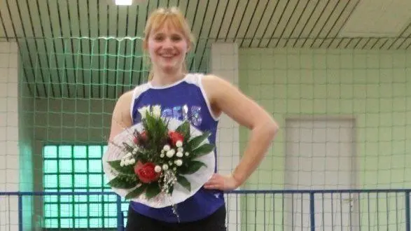 Nicole Plasczko, Haupttrainerin der Angels Cheerleader Spreewald, trägt Verantwortung für drei Teams und ihre Trainer. Das war der Abteilungsleitung einen Vorschlag für den Blumenstrauß zum Frauentag wert.