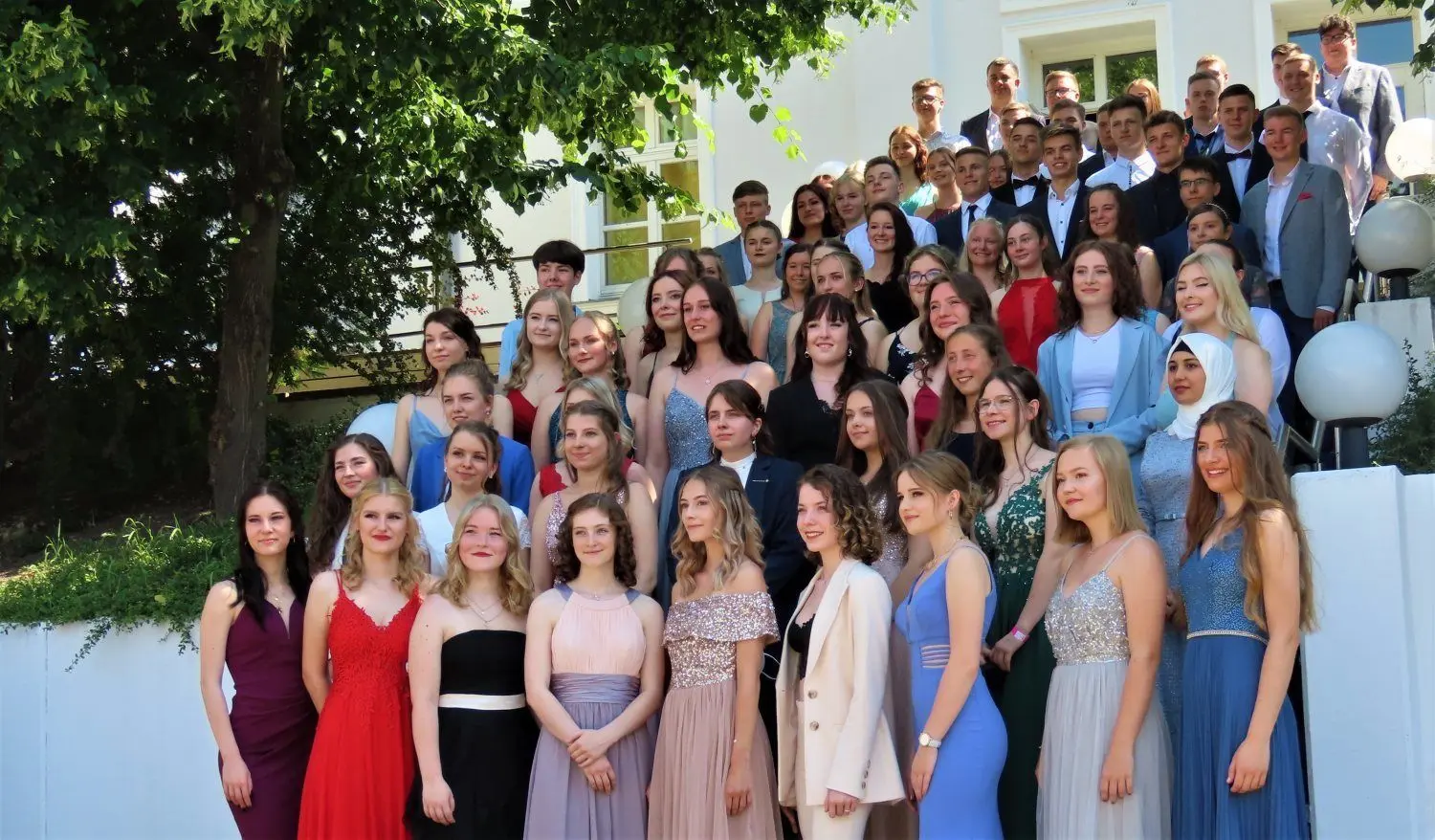 71 Schüler haben in diesem Jahr ihr Abitur am Erwin-Strittmatter-Gymnasium abgelegt.