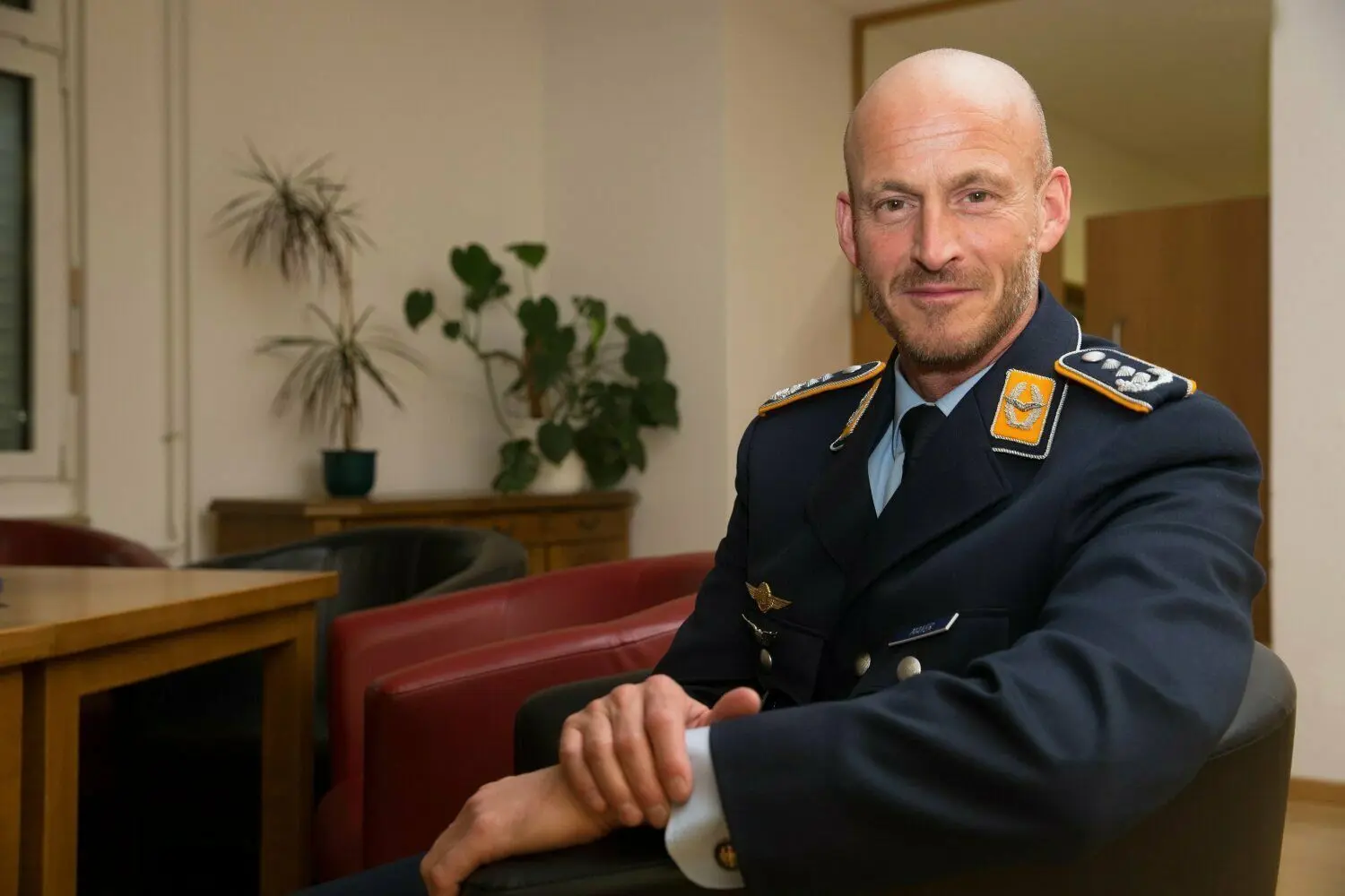 Oberst Christian Mayer ist  Kommodore des Hubschraubergeschwaders 64, zu dem auch die Lufttransportgruppe am Bundeswehrstandort Schönewalde/Holzdorf gehört.