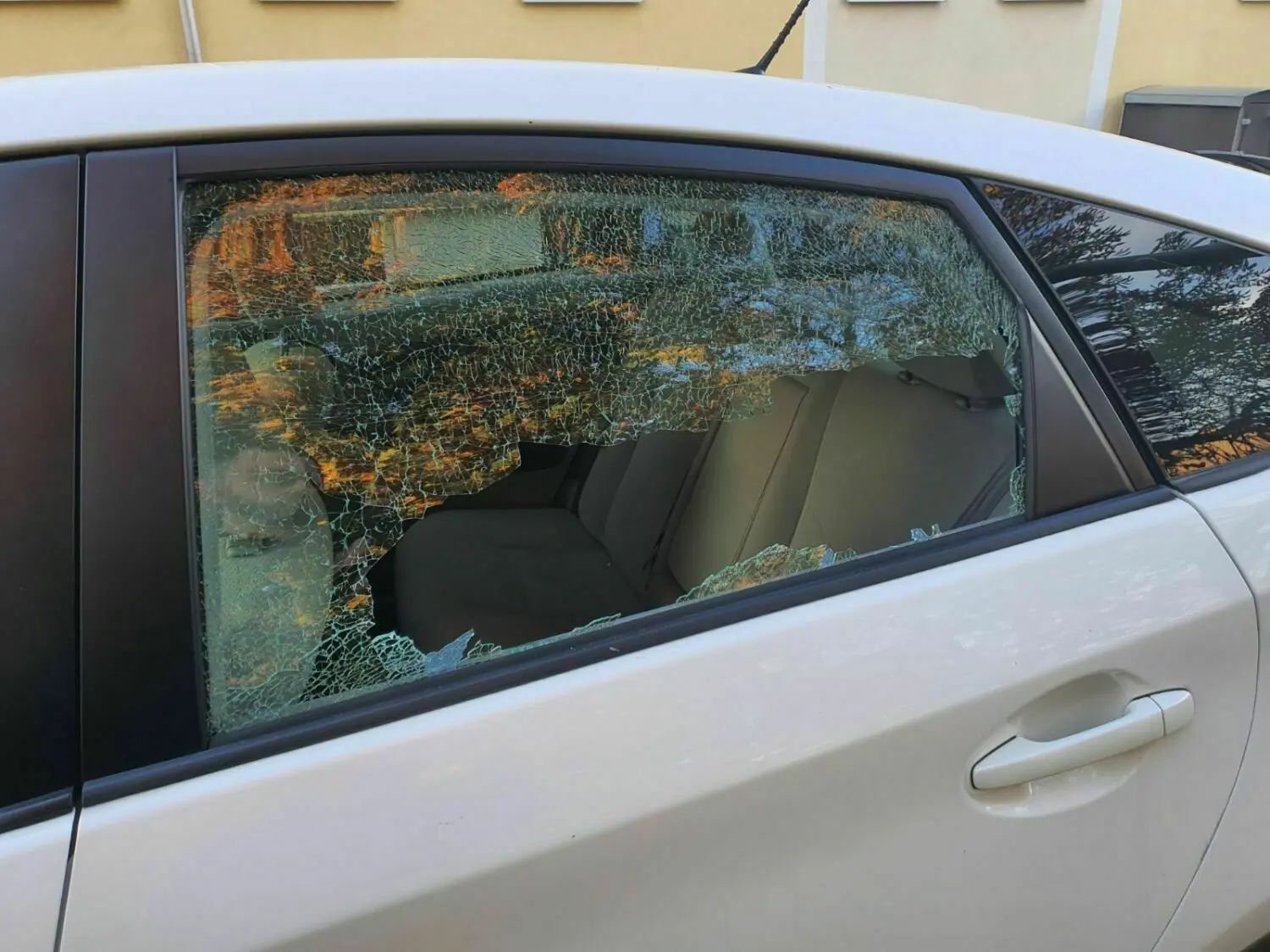 Zuletzt wurde nun am Auto eines Paares aus der Ukraine die Scheibe eingeschlagen. Die Betroffenen haben Anzeige erstattet.