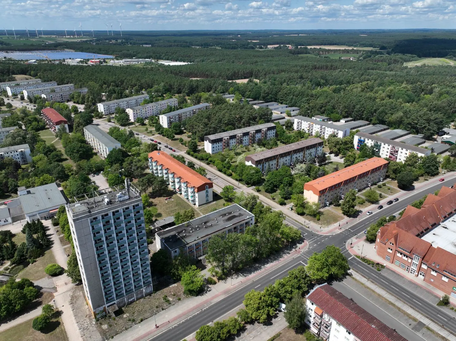 Blick über die Obersprucke mit dem Hochhaus. Hat das einstige Hotel noch eine Zukunft?