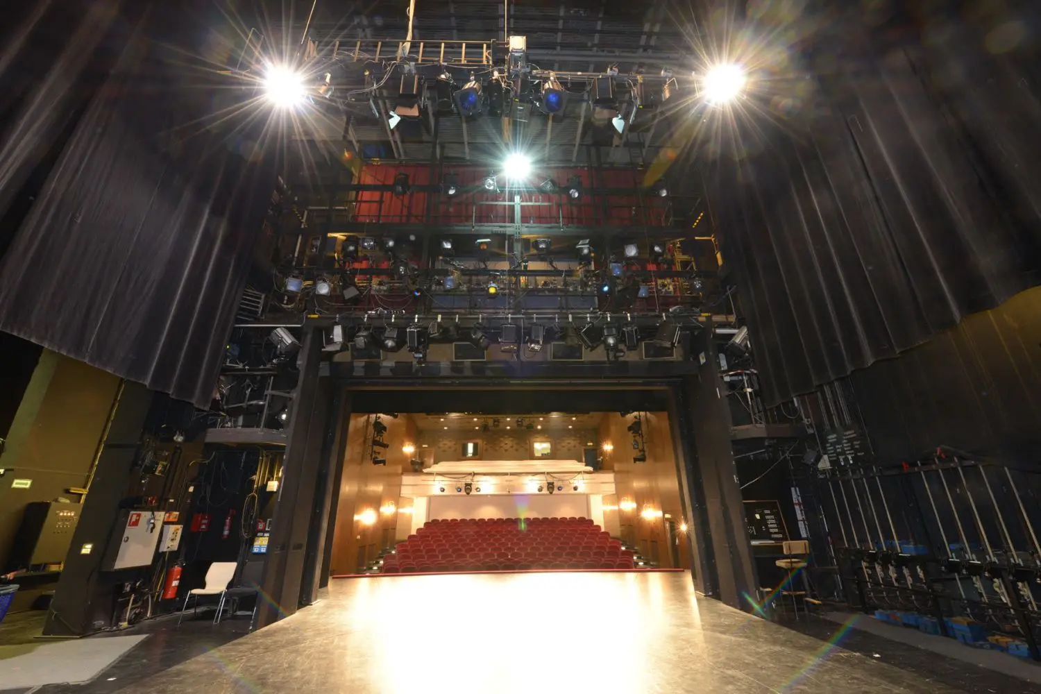 Die Neue Bühne Senftenberg hat die Theatersaison beendet. Erst im August geht es in der Seestadt weiter.