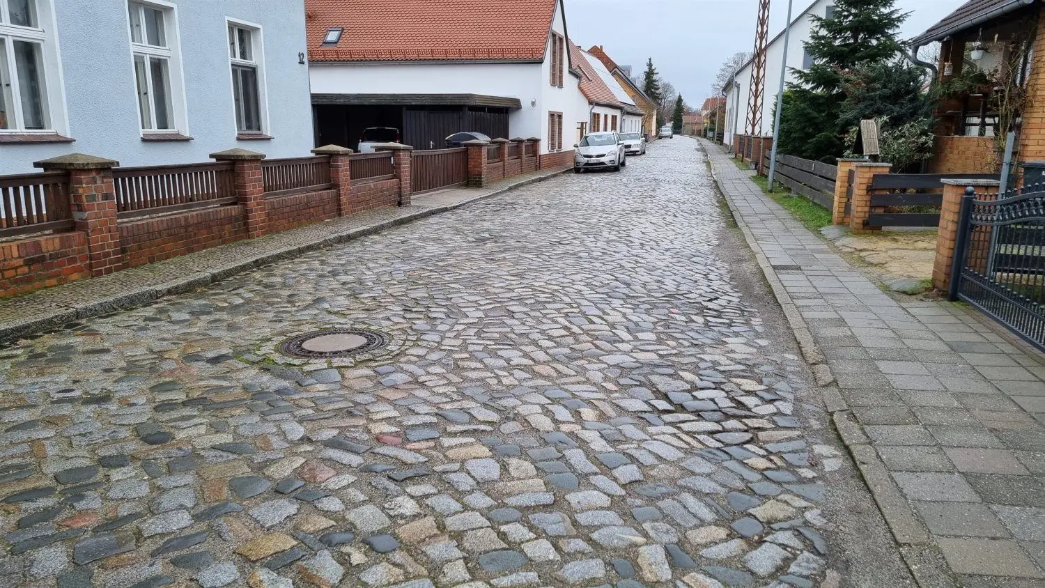 Hat es nötig. Die Max- Plessner-Strasse soll ausgebaut werden.