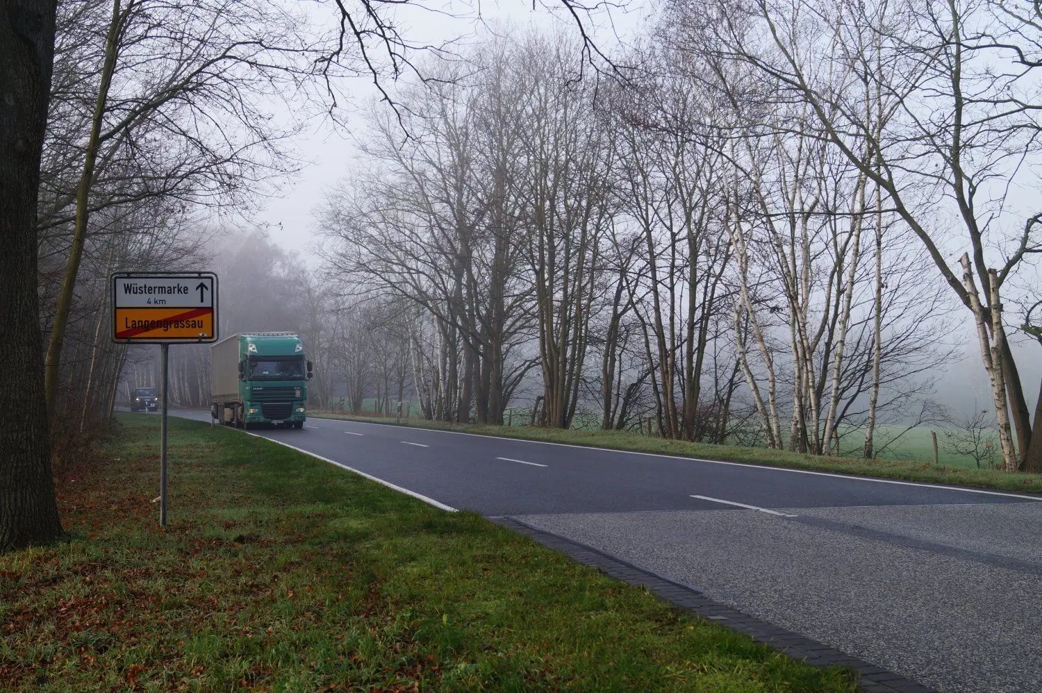 Die Bundesstraße 87 ist viel befahren. Einwohner von Langengrassau und Wüstermarke fordern daher seit Jahren den Bau eines Radweges.