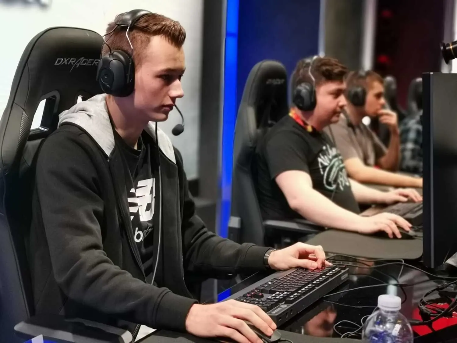 Das Team des Lübbener Vereins HegerSoft eSports tritt im Computerspiel League of Legends gegen andere Teams aus ganz Europa an.