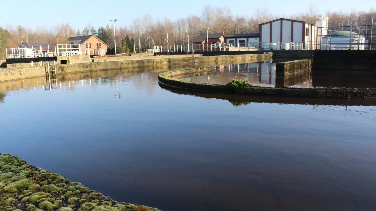 Die Kläranlage in Weißwasser bereitet die Abwasser der Stadt wieder auf.