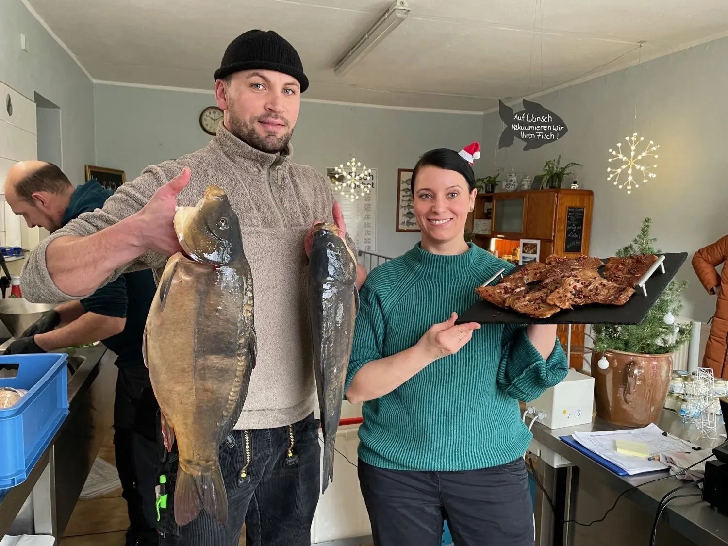 Fisch zu Weihnachten 2023: Teichwirtschaft Thalberg – der Favorit ...