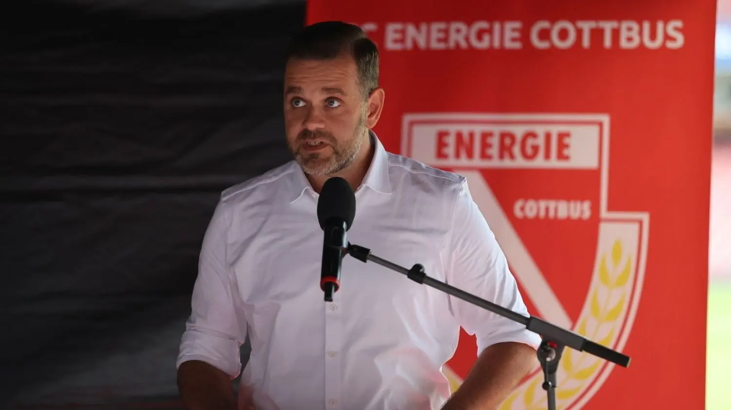 Präsident Sebastian Lemke und seine Mitstreiter aus dem Präsidium von Energie Cottbus haben zwei Satzungsänderungen beantragt.